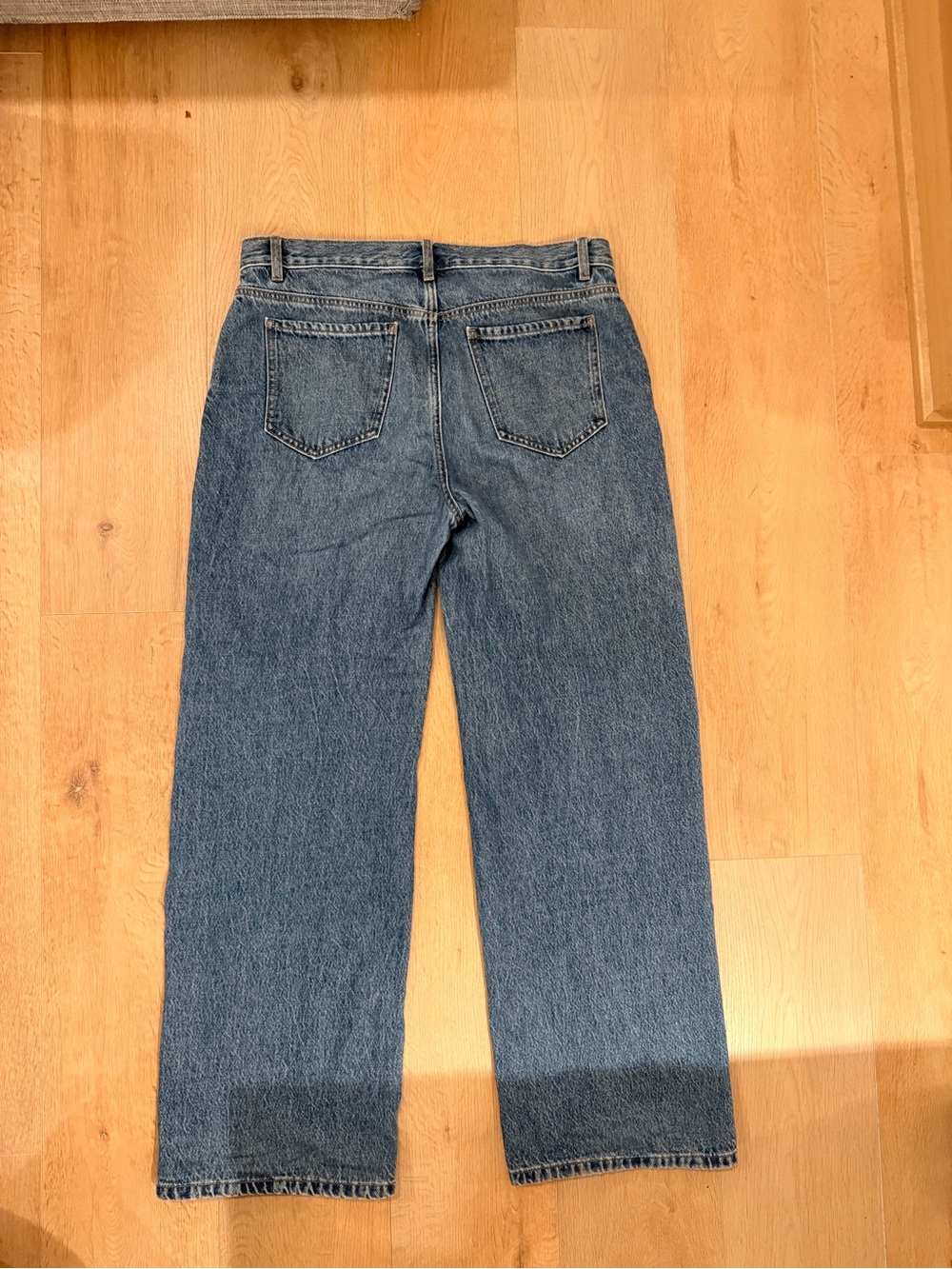Dynamite Mid Wash Straight-Leg Jeans in Blue